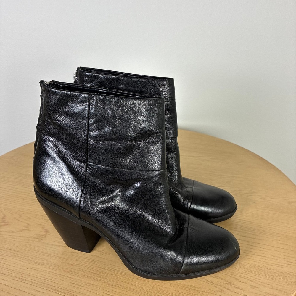 Bandolino BDJOINEDTOME Leather Ankle Boots Women's 7.5 Block Heel Round Toe